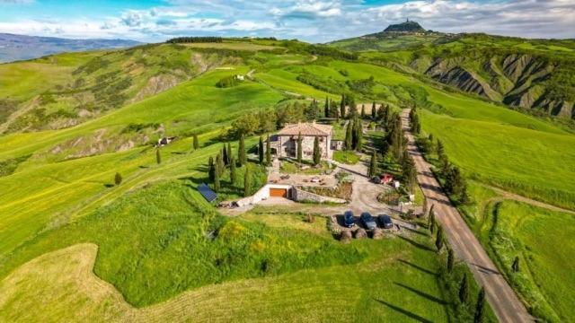Casa Al Maestro B&B Радикофани Экстерьер фото